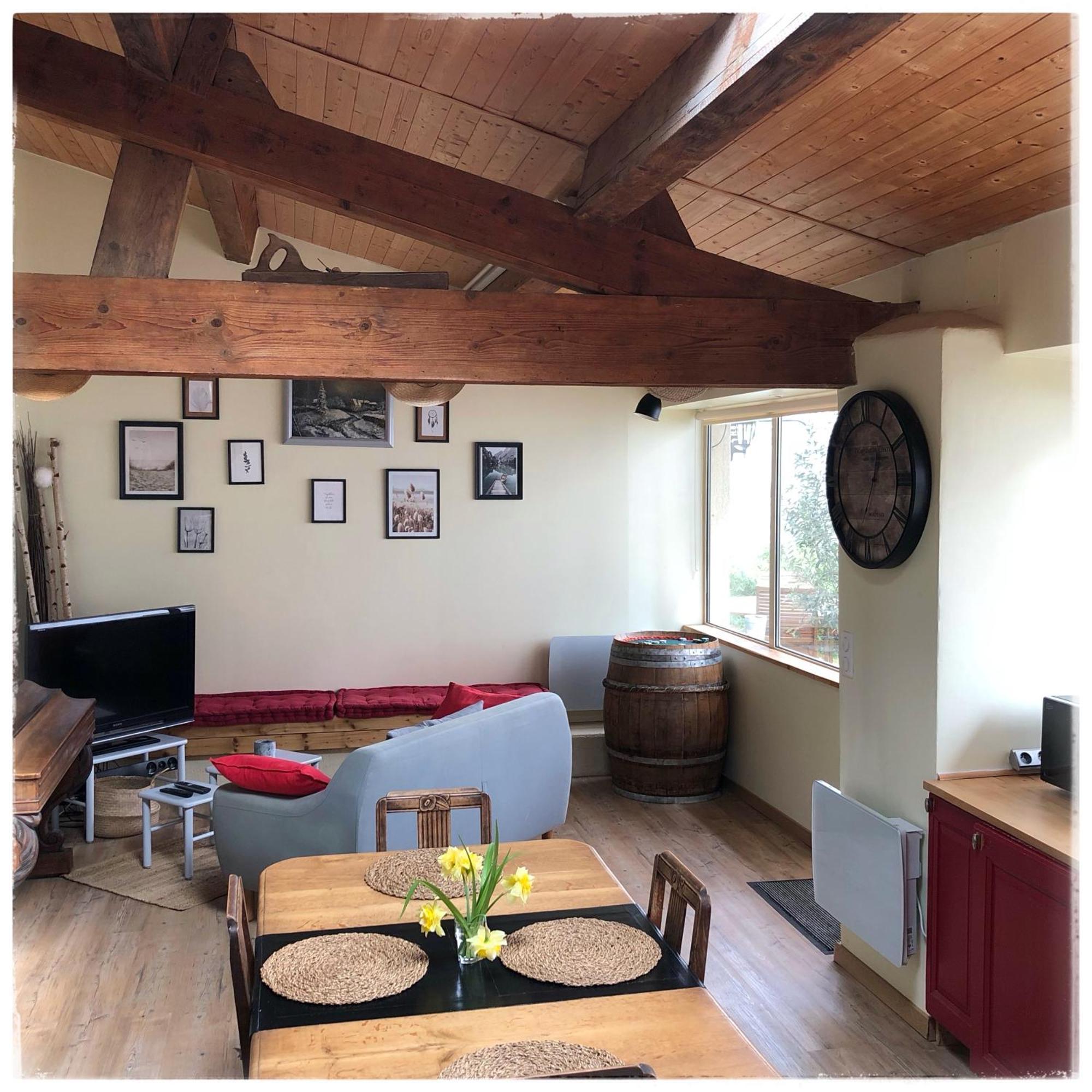 - Le Patio - Calme, Chaleureux, Unique Besançon Exterior foto